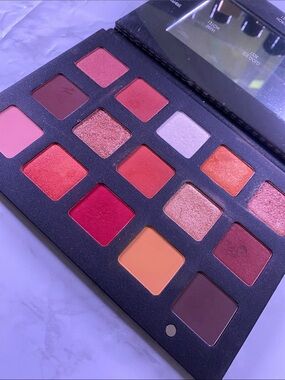 Natasha Denona sunset palette